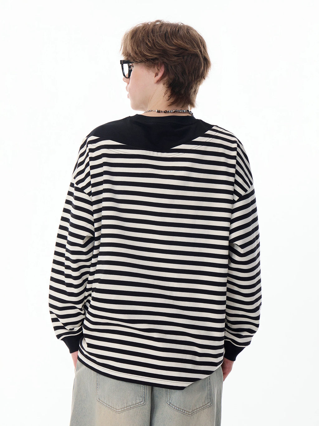 Lamlicka puppy black and white striped pullover crewneck sweatshirt - men's spring/autumn design, color block, loose fit, long sleeve top - LAMLICKA